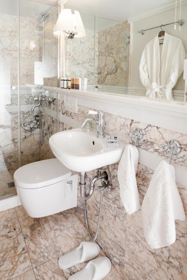 The Rare Luxury Gem Near Syntagma, Kolonaki Square Apartment Athens Luaran gambar
