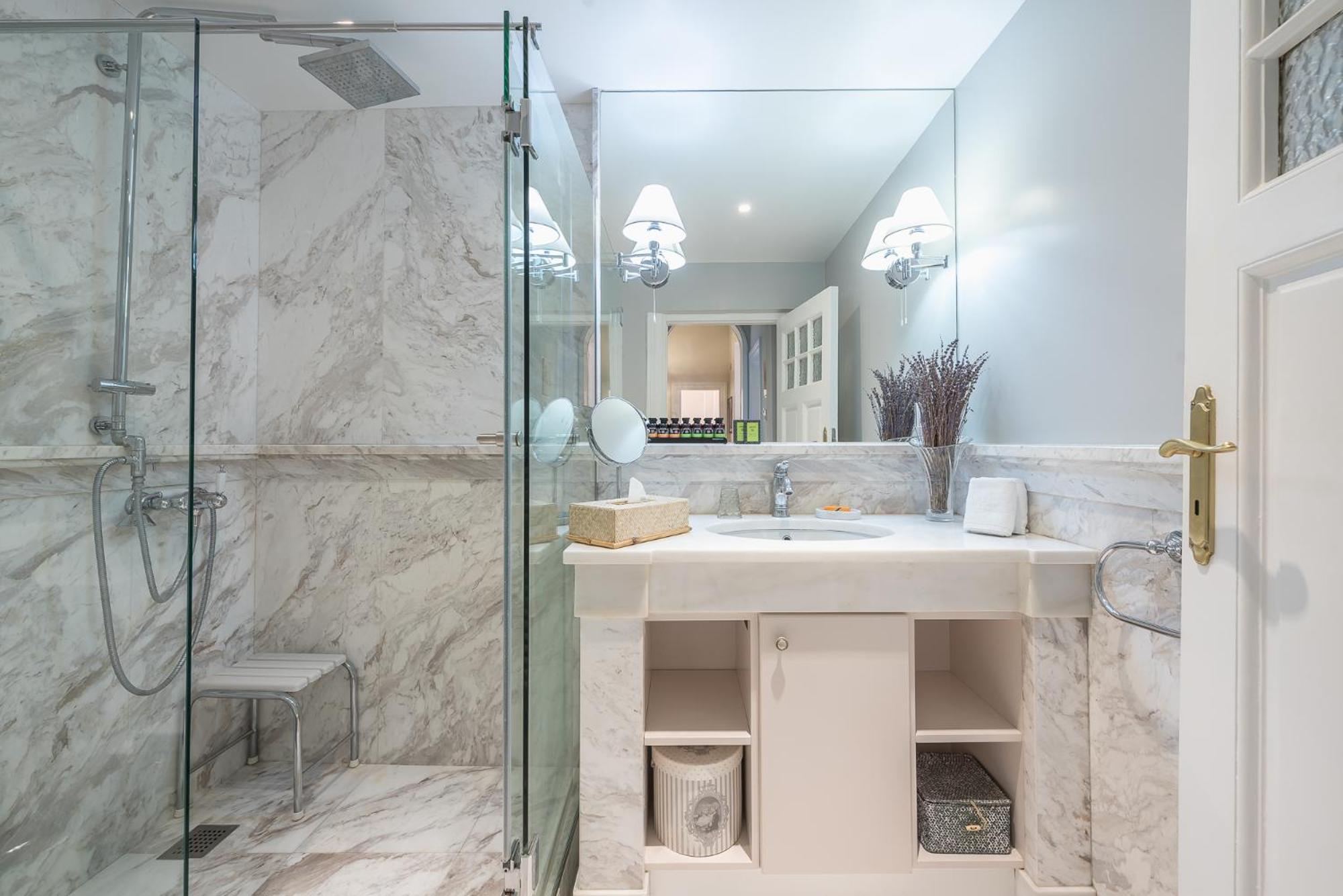 The Rare Luxury Gem Near Syntagma, Kolonaki Square Apartment Athens Luaran gambar