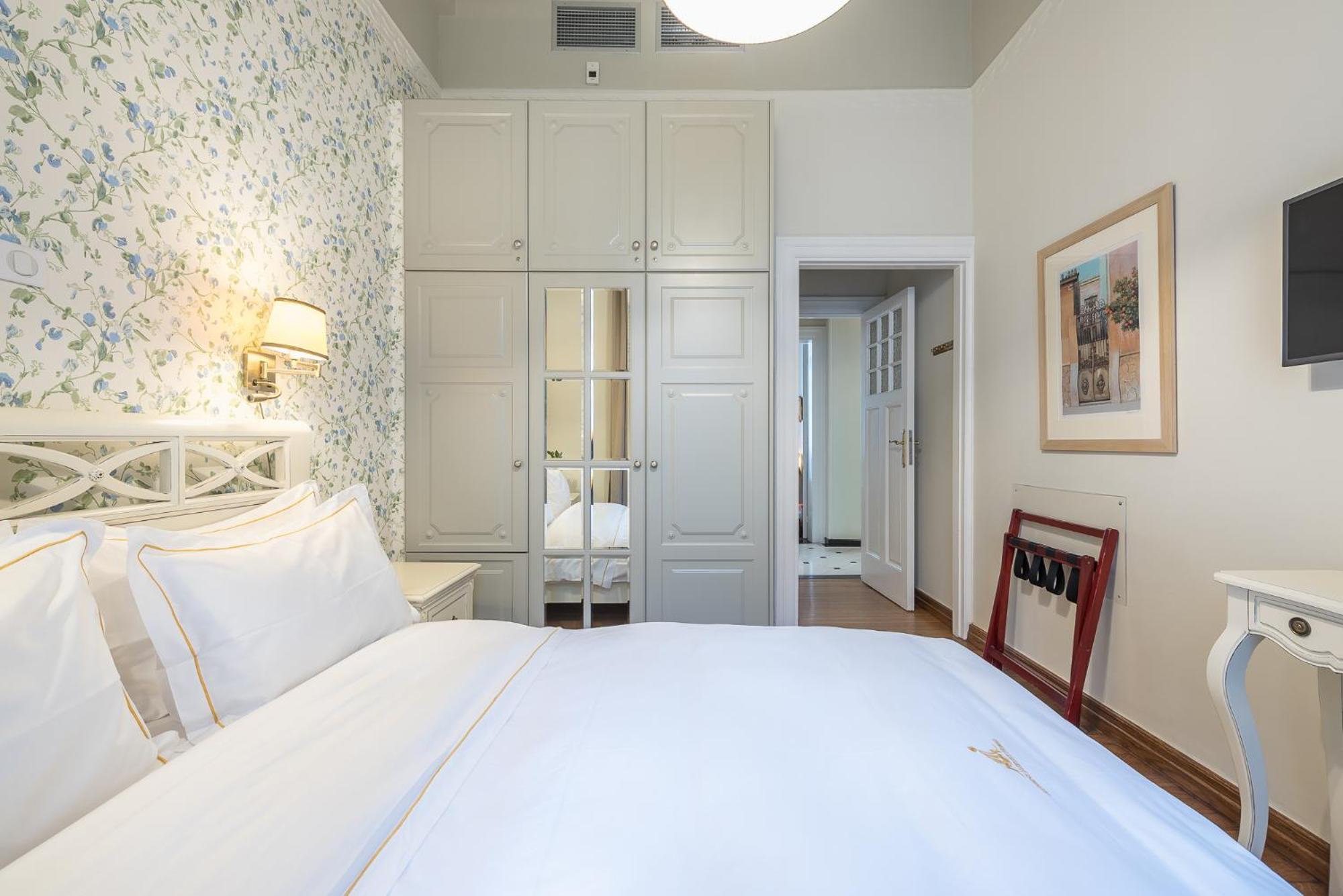 The Rare Luxury Gem Near Syntagma, Kolonaki Square Apartment Athens Luaran gambar