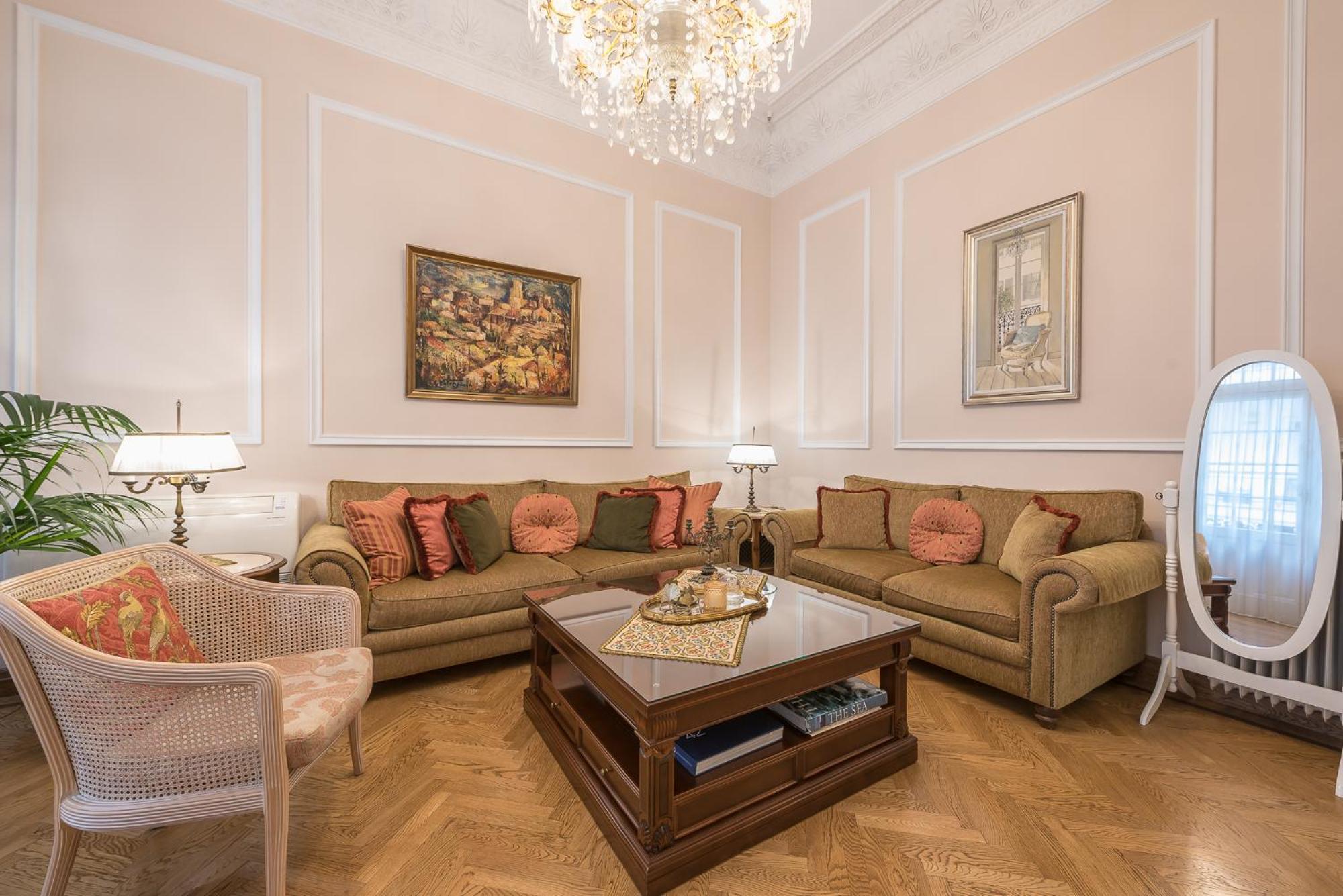 The Rare Luxury Gem Near Syntagma, Kolonaki Square Apartment Athens Luaran gambar